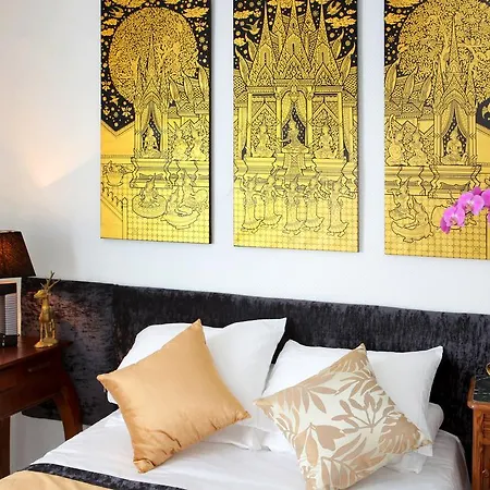 Castel De Siam Pensión