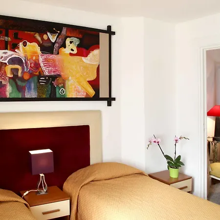 Chez Madame Cailleau 3* 乌尔加特