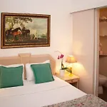 Pensión Castel De Siam 3*